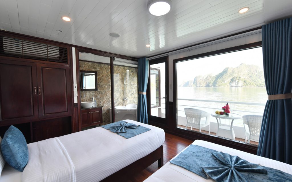 Sapphire Cruise 2 days/1 night